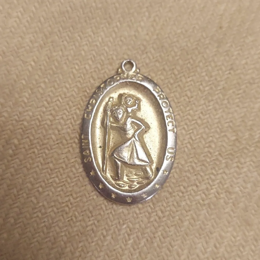 Vintage Gold Plated Pewter Catholic St Christopher Medal - Picture 1 of 3